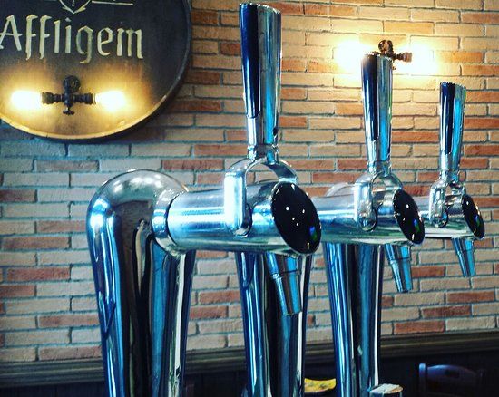 Freedom Pub Pizzeria